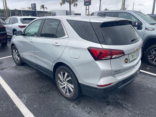 Silver Ice Metallic 2022 Chevrolet Equinox 1LT