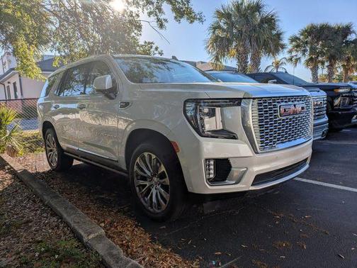 White Frost Tri-Coat 2024 GMC Yukon Denali