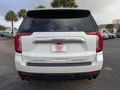 White Frost Tri-Coat 2024 GMC Yukon Denali