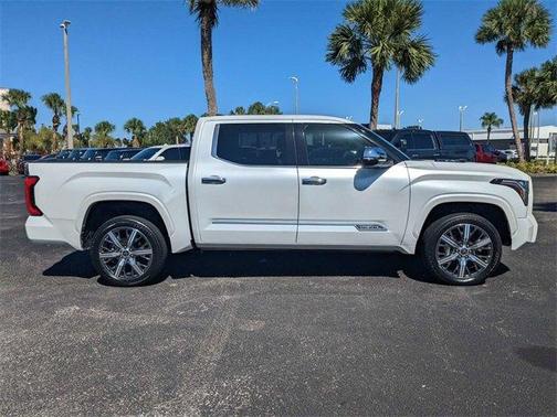 2023 Toyota Tundra Hybrid Capstone