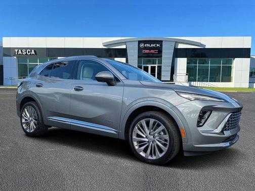Moonstone Gray Metallic 2026 Buick Envision Avenir