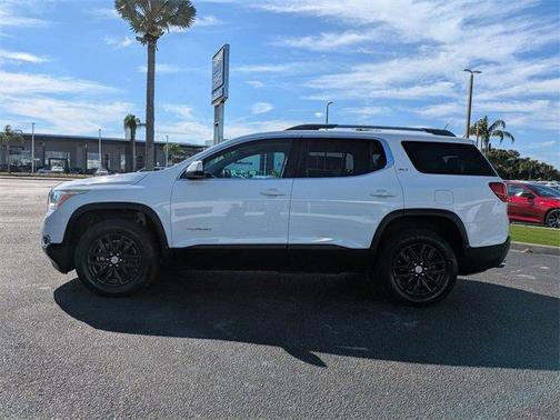 2019 GMC Acadia SLT-1