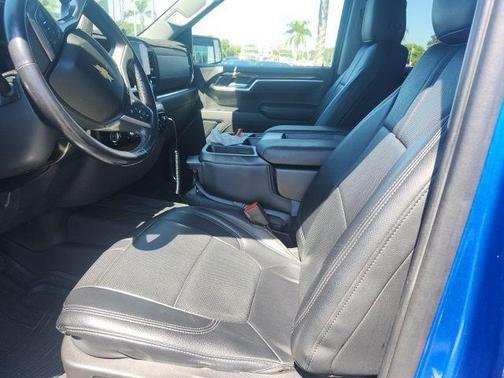 Glacier Blue Metallic 2022 Chevrolet Silverado 1500 LT