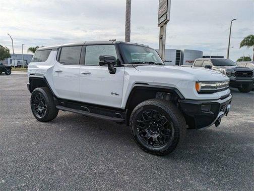 2026 GMC HUMMER EV SUV 2X