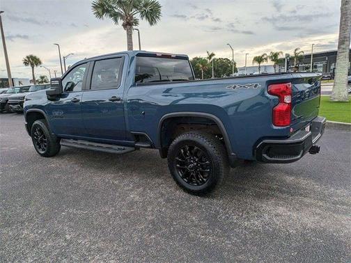 2025 Chevrolet Silverado 2500 Custom