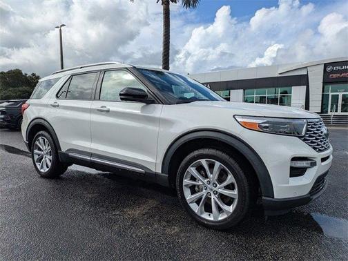 2022 Ford Explorer Platinum