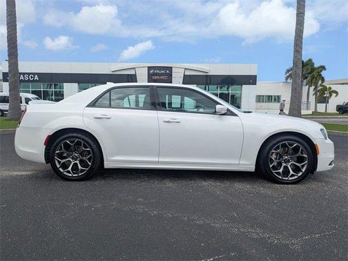 2015 Chrysler 300 S