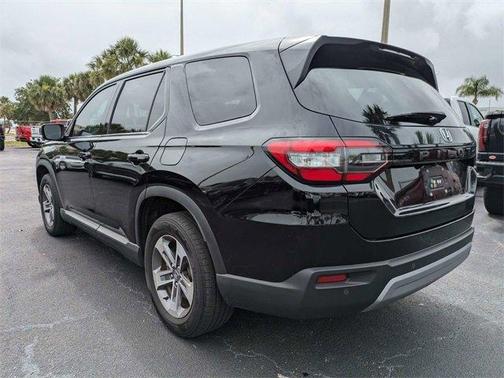 2023 Honda Pilot EX-L 7-Passenger