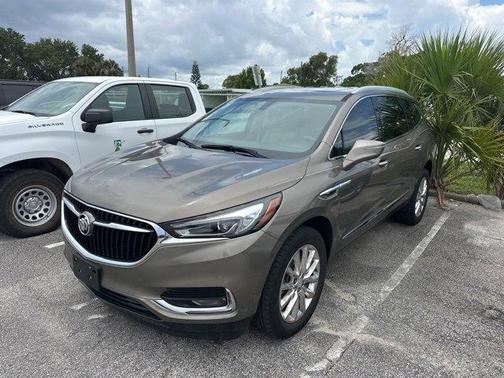 2020 Buick Enclave Essence