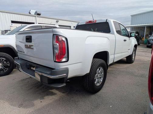 2018 GMC Canyon Base