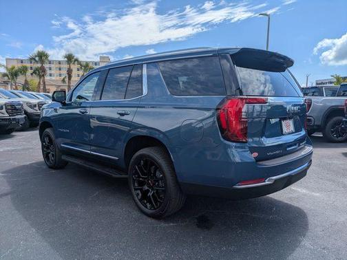 Metallic 2026 GMC Yukon Elevation