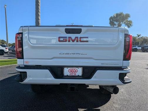 2026 GMC Sierra 2500 Denali