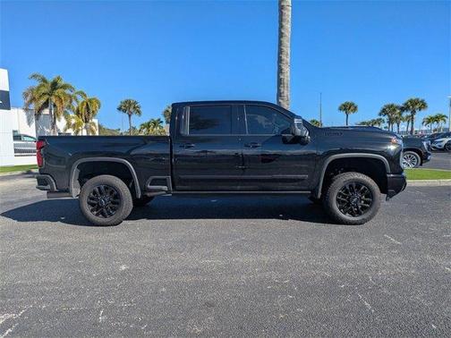 2025 Chevrolet Silverado 2500 High Country