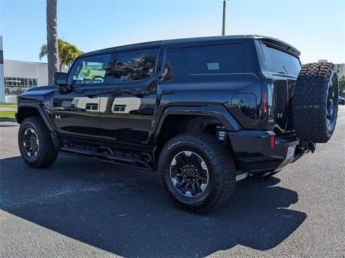 2024 GMC HUMMER EV SUV 2X