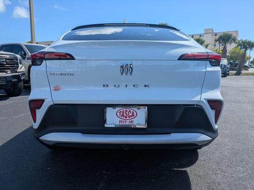 Summit White 2026 Buick Envista Preferred