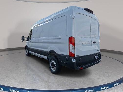 2026 Ford Transit-250 148 WB Medium Roof Cargo