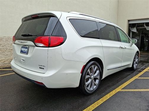 2019 Chrysler Pacifica LIMITED