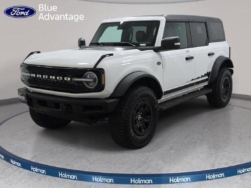Oxford White 2023 Ford Bronco Wildtrak