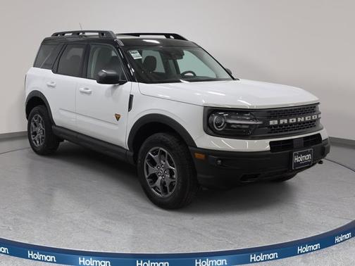 OXFORD WHITE 2023 Ford Bronco Sport BADLANDS