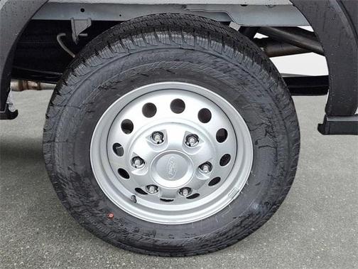 2026 Ford Transit-250 148 WB Medium Roof Cargo