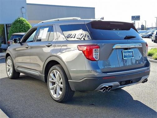2023 Ford Explorer PLATINUM