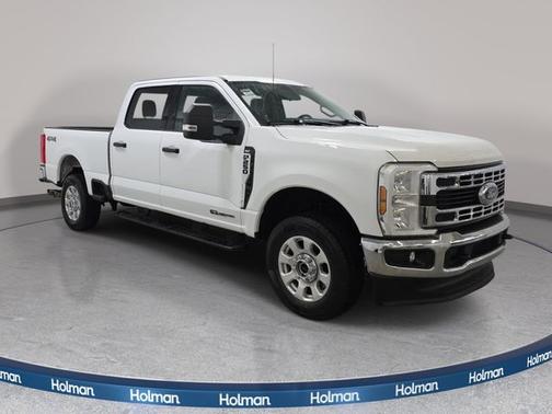 OXFORD WHITE 2024 Ford F-250 XLT