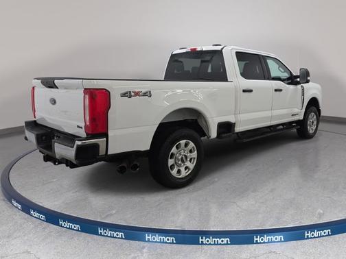 OXFORD WHITE 2024 Ford F-250 XLT
