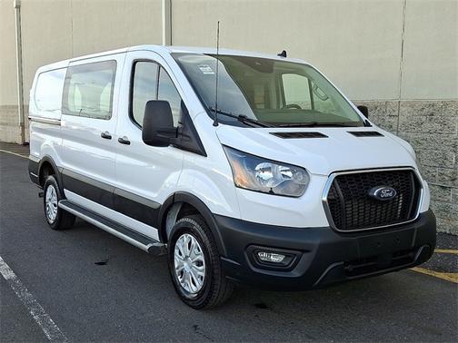 2024 Ford Transit-250 BASE