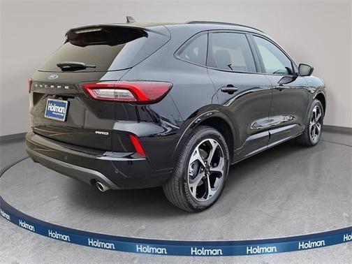 2025 Ford Escape ST-Line Elite