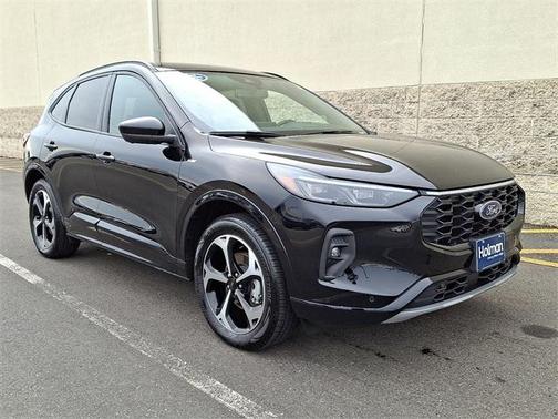 2025 Ford Escape ST-Line Elite