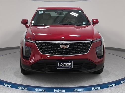 2024 Cadillac XT4 Luxury
