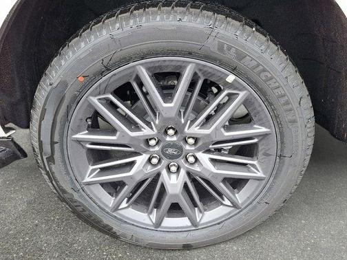 White 2026 Ford Expedition Platinum