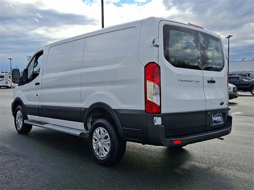 2024 Ford Transit-250 BASE