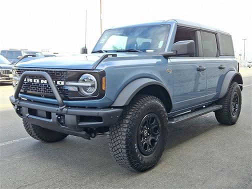 2024 Ford Bronco WILDTRAK