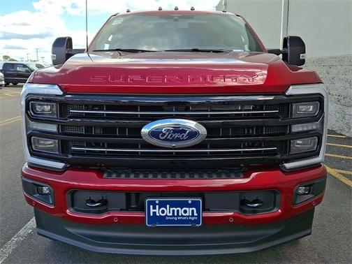2025 Ford F-250 PLATINUM