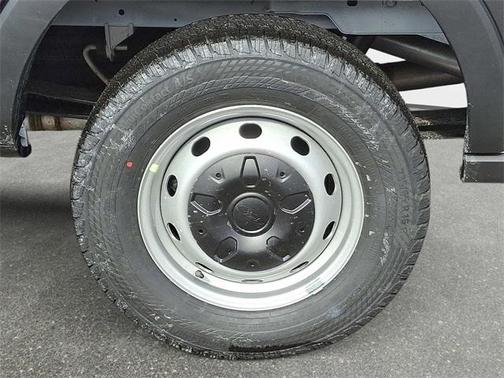 2026 Ford Transit-250 148 WB Medium Roof Cargo