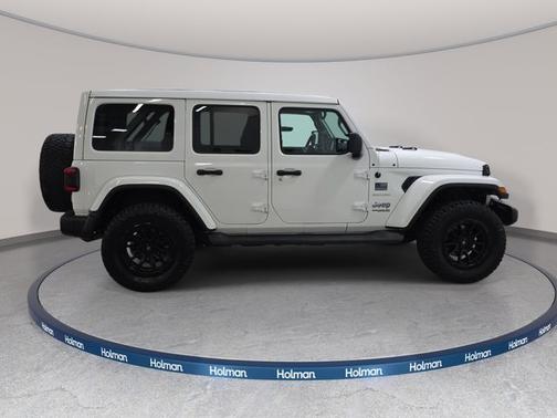 Bright White Clearcoat 2020 Jeep Wrangler Unlimited SAHARA