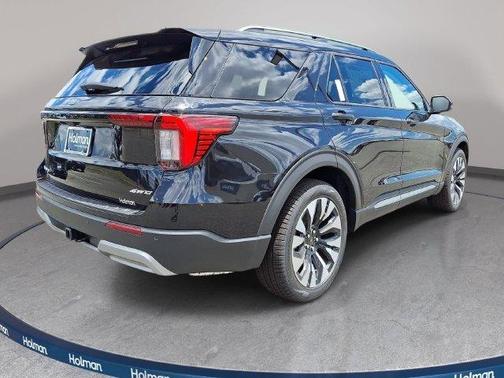 Agate Black Metallic 2026 Ford Explorer Platinum