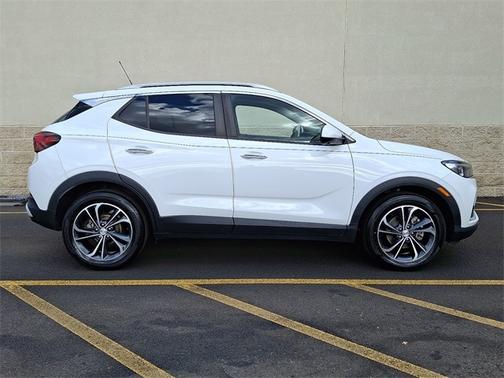 2020 Buick Encore GX SELECT