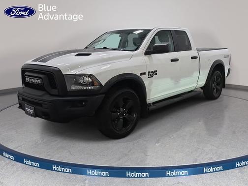 Bright White Clearcoat 2020 RAM 1500 Classic SLT