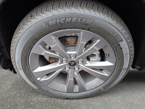 Gray Metallic 2026 Ford Explorer Active