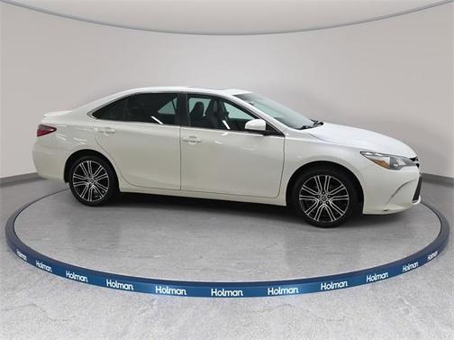 2016 Toyota Camry SE w/Special Edition Pkg