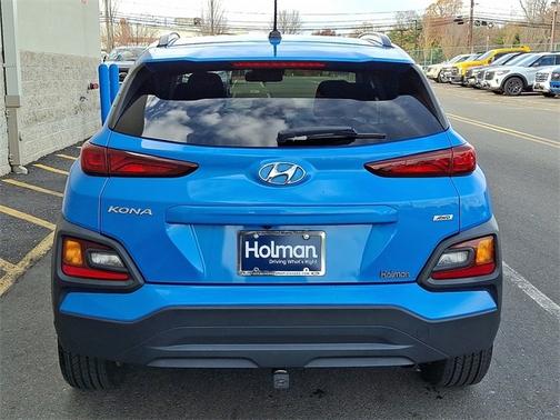 2020 Hyundai KONA SEL