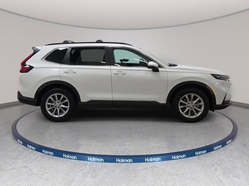 White 2023 Honda CR-V EX-L