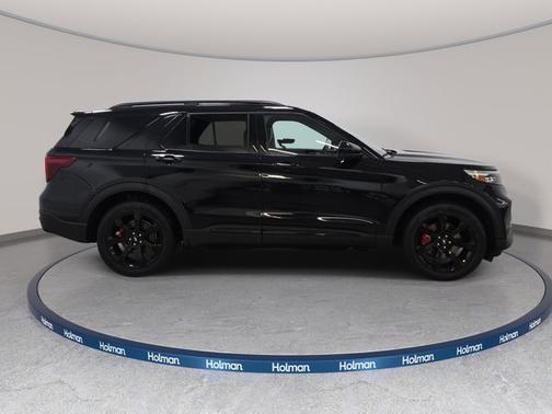 AGATE BLACK METALLIC 2022 Ford Explorer ST