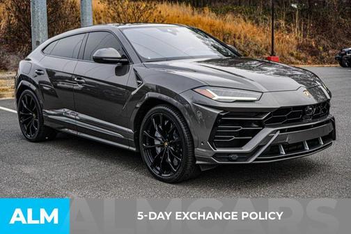 2021 Lamborghini Urus Graphite Capsule