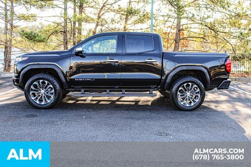 2024 GMC Canyon Denali