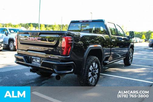 2024 GMC Sierra 2500 Denali