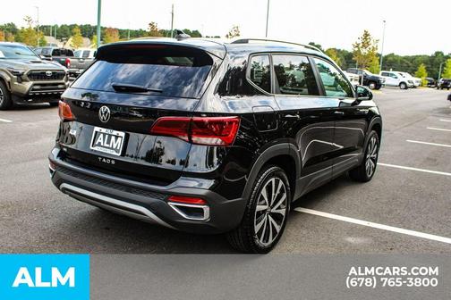 2024 Volkswagen Taos 1.5T SE