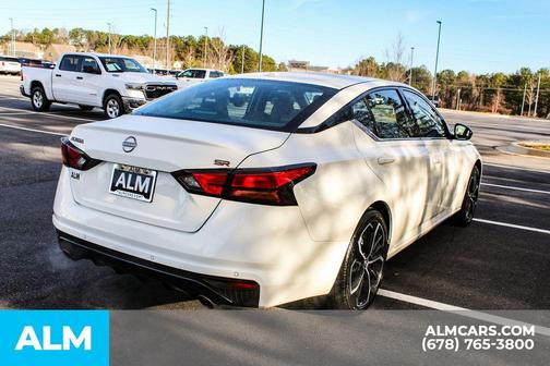 2025 Nissan Altima SR